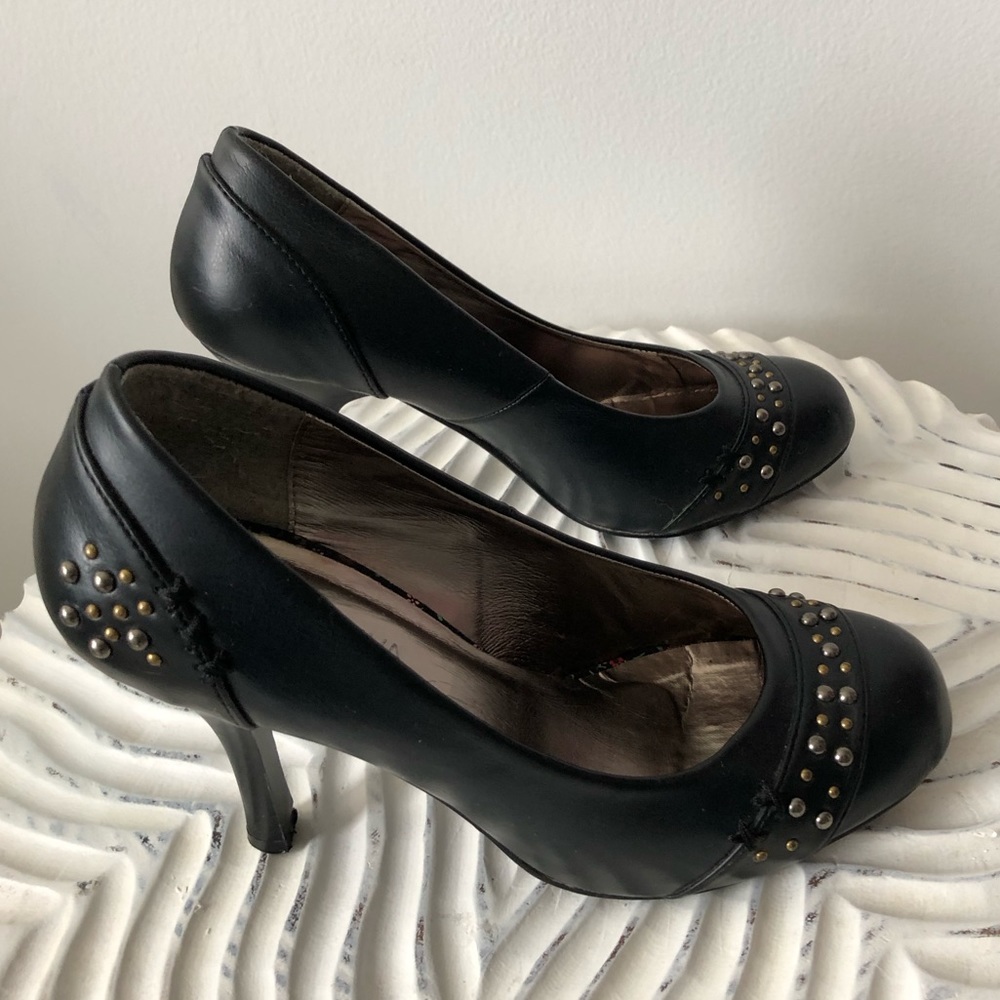 Wild Diva Black Studded Heels 7 Black Pumps with Metal Stud Accents - Picture 4 of 14